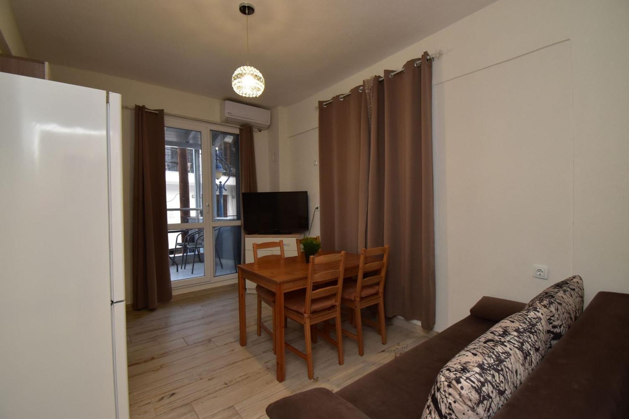 Apartments Miki Polychrono Eksteriør billede